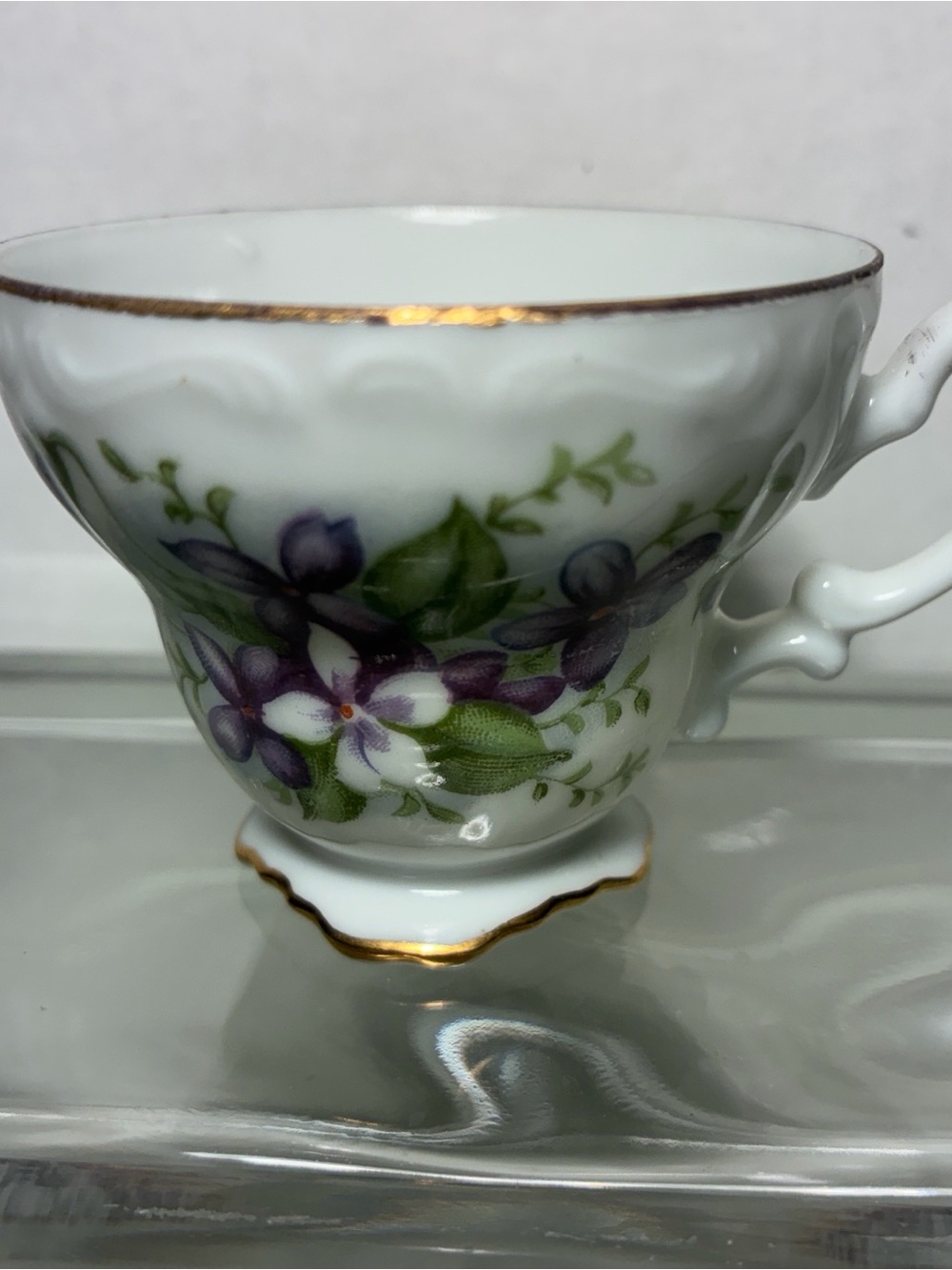 SAJI JAPAN Porcelain Teacup with Purple Floral Design and Gold Trim